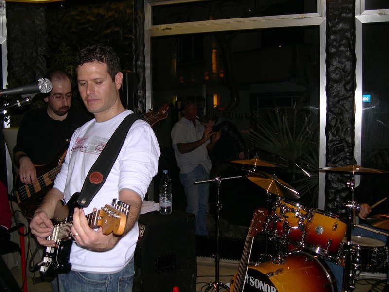 photo8.jpg