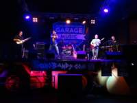 dsc01727_small.jpg